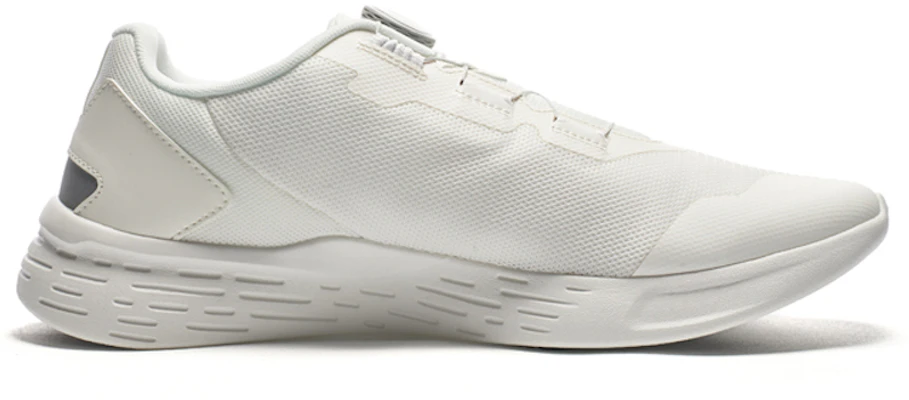 DESCENTE 白色休闲跑鞋 D1213GES11-WT Order DESCENTE 白色休闲跑鞋 D1213GES11-WT