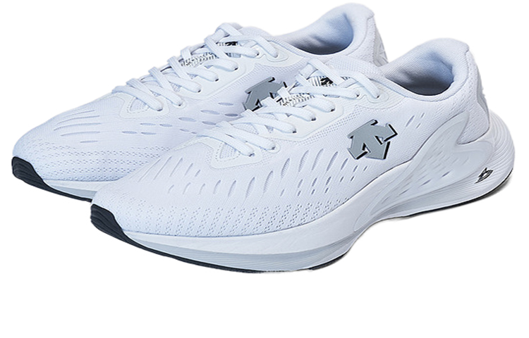 Lookbook DESCENTE 跑步鞋 '白色舒适透气' D2223RRN92-WT