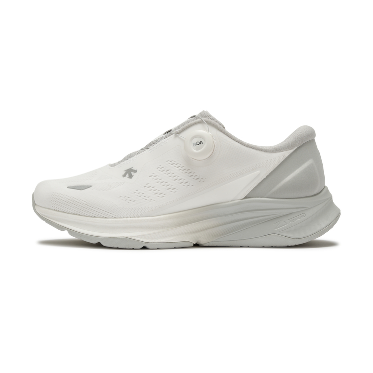 DESCENTE Running BOA Low-Top Lightweight White Running Shoes D4231RRN11-WT