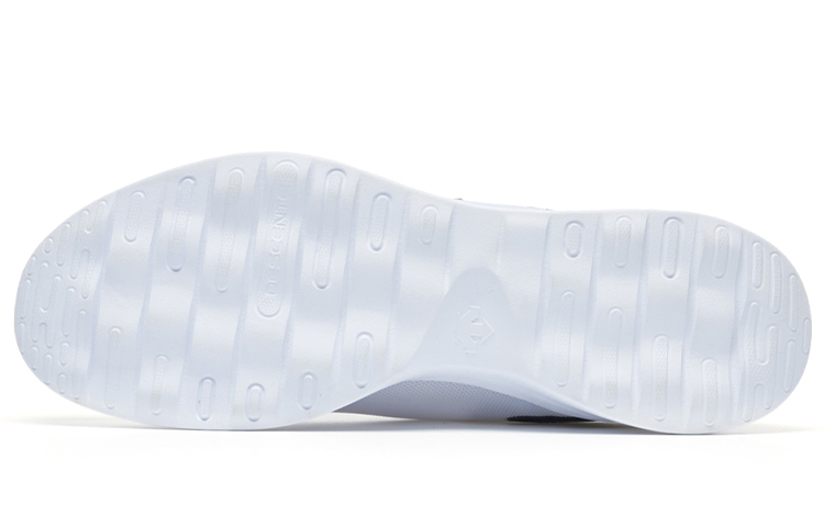 Shop 데상트 러닝 로우탑 '화이트 쿠셔닝 바운스' D1313GES72-WT