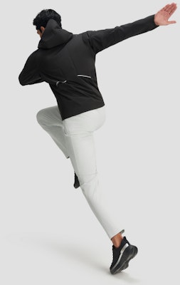 DESCENTE Running Series Lightweight Waterproof Breathable Jacket for Men D4331RJK43 3