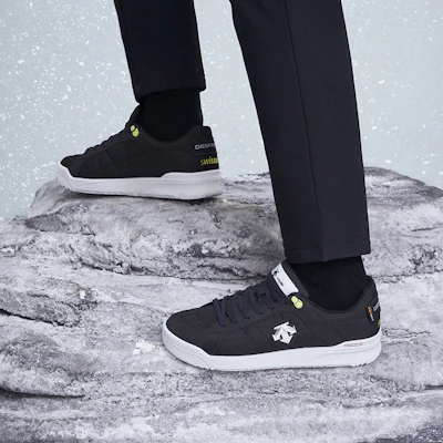 DESCENTE Ski Style Low ''Schwarz'' D2423LSN92-01 Cheap DESCENTE Ski Style Low ''Schwarz'' D2423LSN92-01