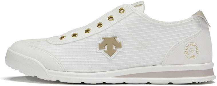 DESCENTE Sepatu Slip On Gaya Sport 'Beige' D3223LSN91-WG Buy DESCENTE Sepatu Slip On Gaya Sport 'Beige' D3223LSN91-WG