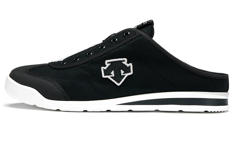 Buy DESCENTE运动风格Chron Tempo便鞋“黑色” D3223LSN24-BK