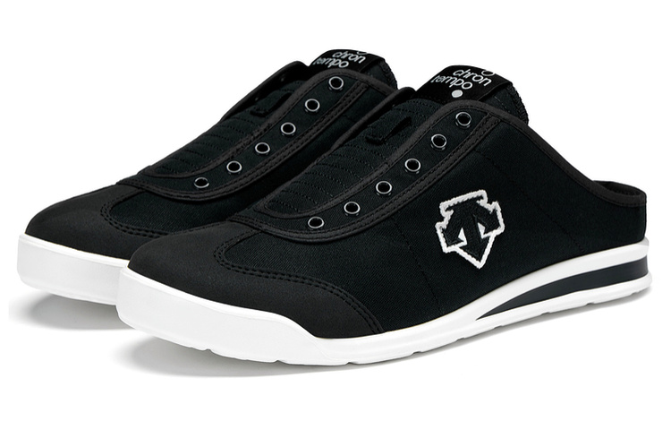 Order DESCENTE运动风格Chron Tempo便鞋“黑色” D3223LSN24-BK