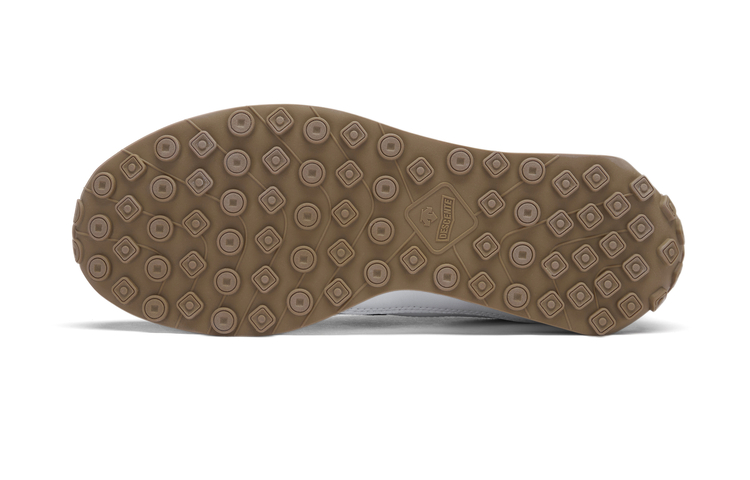 Shop DESCENTE Sport Style Low 'Putih' D3123LCR11-BW