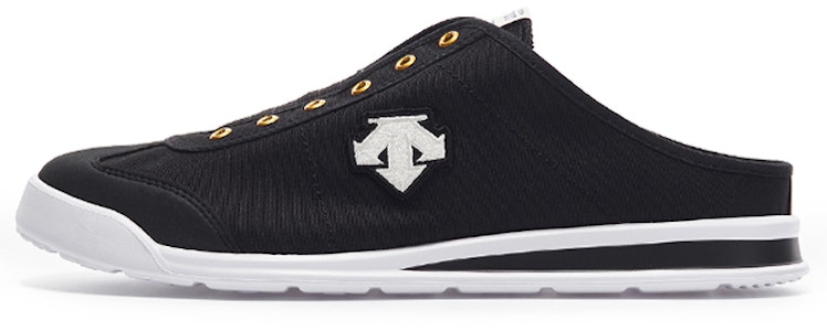 DESCENTE Gaya Sport 'Kanvas Hitam Ringan dan Bernafas' D1223LSN39-BK Buy DESCENTE Gaya Sport 'Kanvas Hitam Ringan dan Bernafas' D1223LSN39-BK