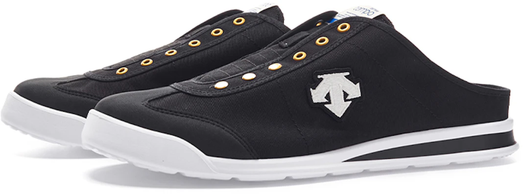 DESCENTE Gaya Sukan 'Kanvas Hitam Ringan & Bernafas' D1223LSN39-BK Lookbook DESCENTE Gaya Sukan 'Kanvas Hitam Ringan & Bernafas' D1223LSN39-BK