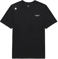 DESCENTE SS26 Comfortable Outdoor Crew Neck T-Shirt with Logo Design SR123UTS15 DESCENTE SS26 Comfortable Outdoor Crew Neck T-Shirt with Logo Design SR123UTS15