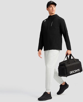 DESCENTE TOUGH Series 4D Motion Soft Woven Jacket for Men. D4231TWB57 3