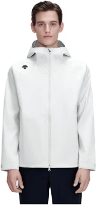 DESCENTE TRAINING 防水運動休閒外套 印花Logo設計 D2331TWT53 Buy DESCENTE TRAINING 防水運動休閒外套 印花Logo設計 D2331TWT53