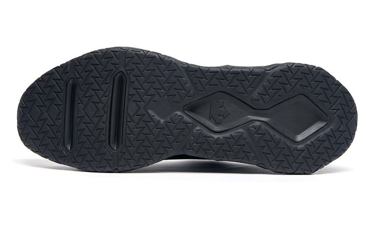 Lookbook DESCENTE Training Low ''Noir'' D3331TCT02-BK