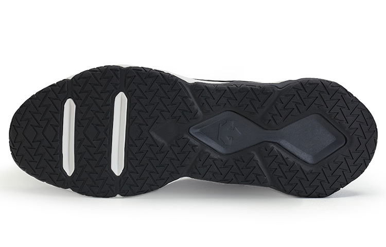 Shop Seri Pelatihan DESCENTE 'Hitam' D3131TCT02-BK