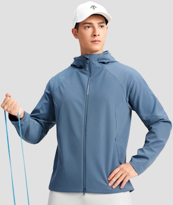 DESCENTE Training Series Breathable Lightweight Sports Jacket. D4131TWT53 Shop DESCENTE Training Series Breathable Lightweight Sports Jacket. D4131TWT53