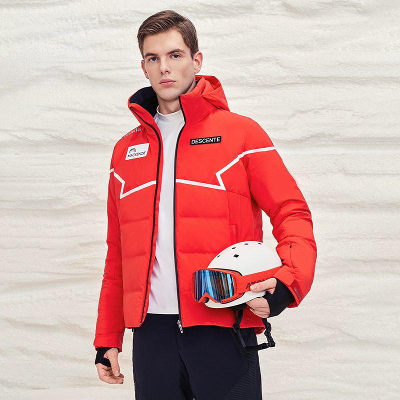 Shop DESCENTE x Tim Skating Canada Jaket Ski Tahan Air & Angin. D1411SSJ48