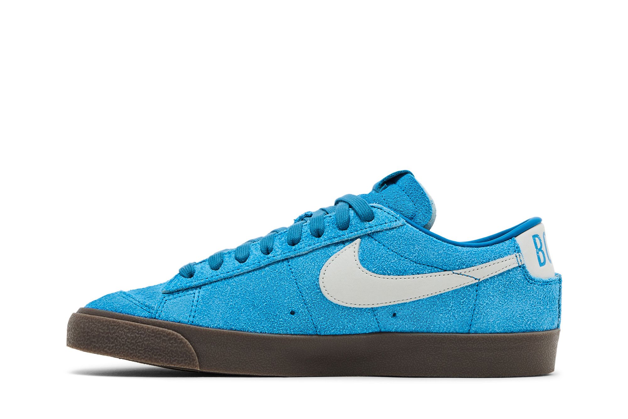 Lookbook Devin Booker x Chevrolet x Nike Blazer Low 'Surf Biru' HV2197-400