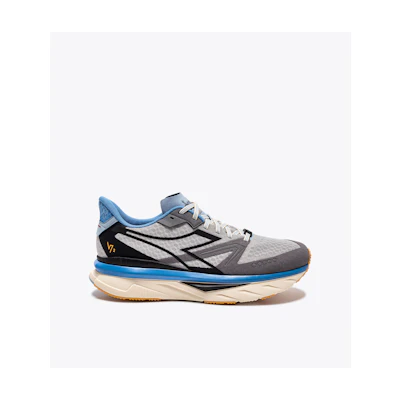 Diadora ATOMO V7000-2