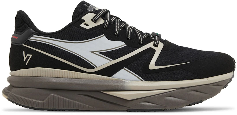 Diadora Atomo V7000 ''Nero Grigio Fumo'' 101-179073-C9682 Buy Diadora Atomo V7000 ''Nero Grigio Fumo'' 101-179073-C9682