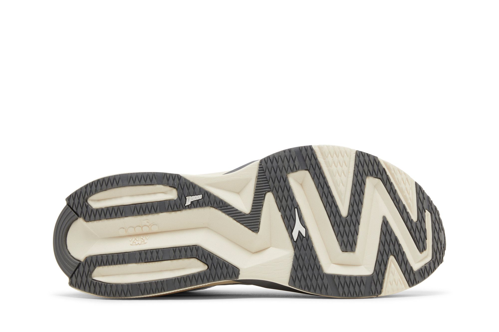 Shop Diadora Atomo V7000『白銀』101-179073-D0475