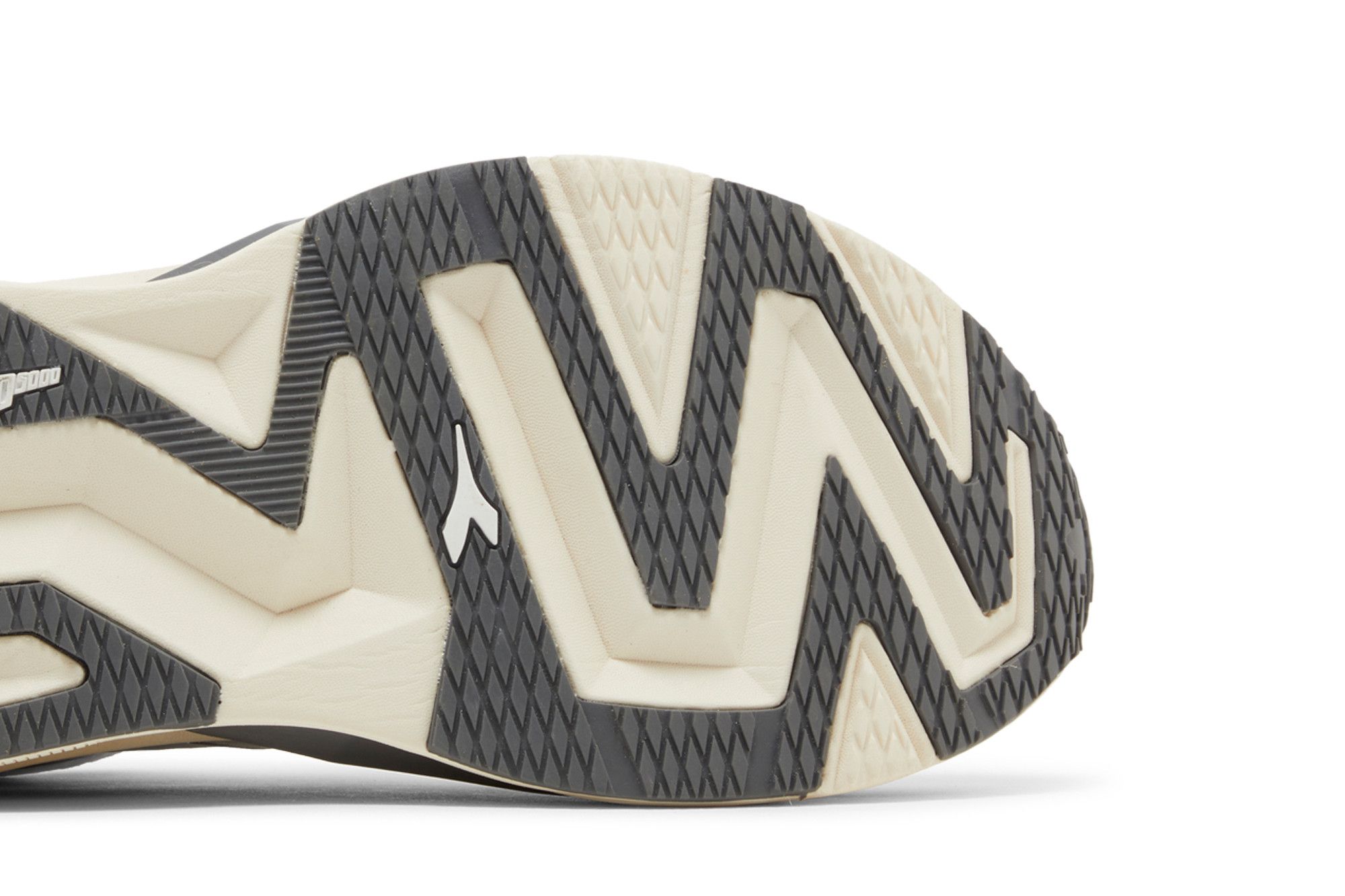 Purchase Diadora Atomo V7000『白銀』101-179073-D0475
