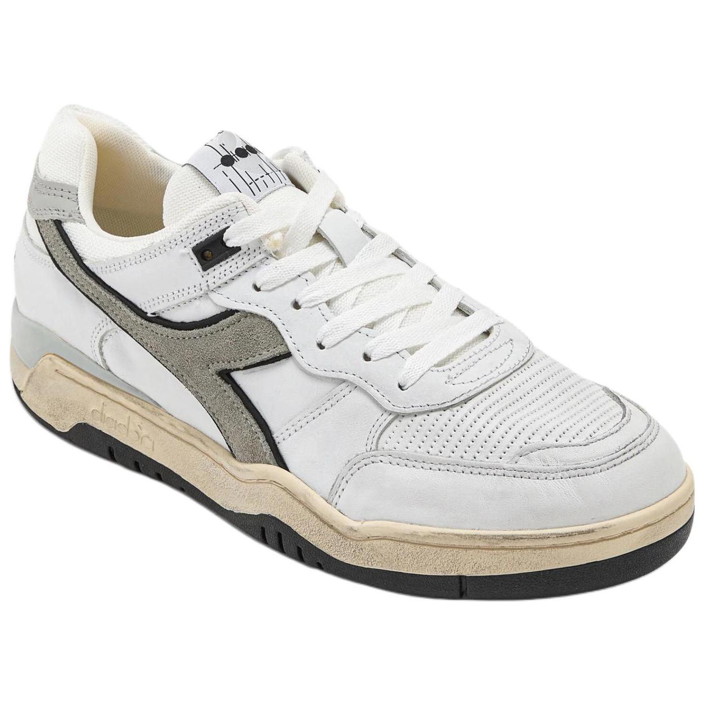 Shop Diadora B.560 二手‘白鋁’ 201-180117-C0341