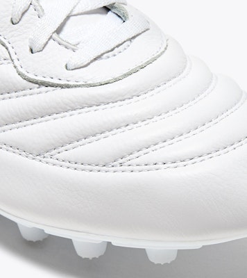 Diadora BRASIL LT+ MDPU Kasut Bola 101.180695_C0351 Lookbook Diadora BRASIL LT+ MDPU Kasut Bola 101.180695_C0351