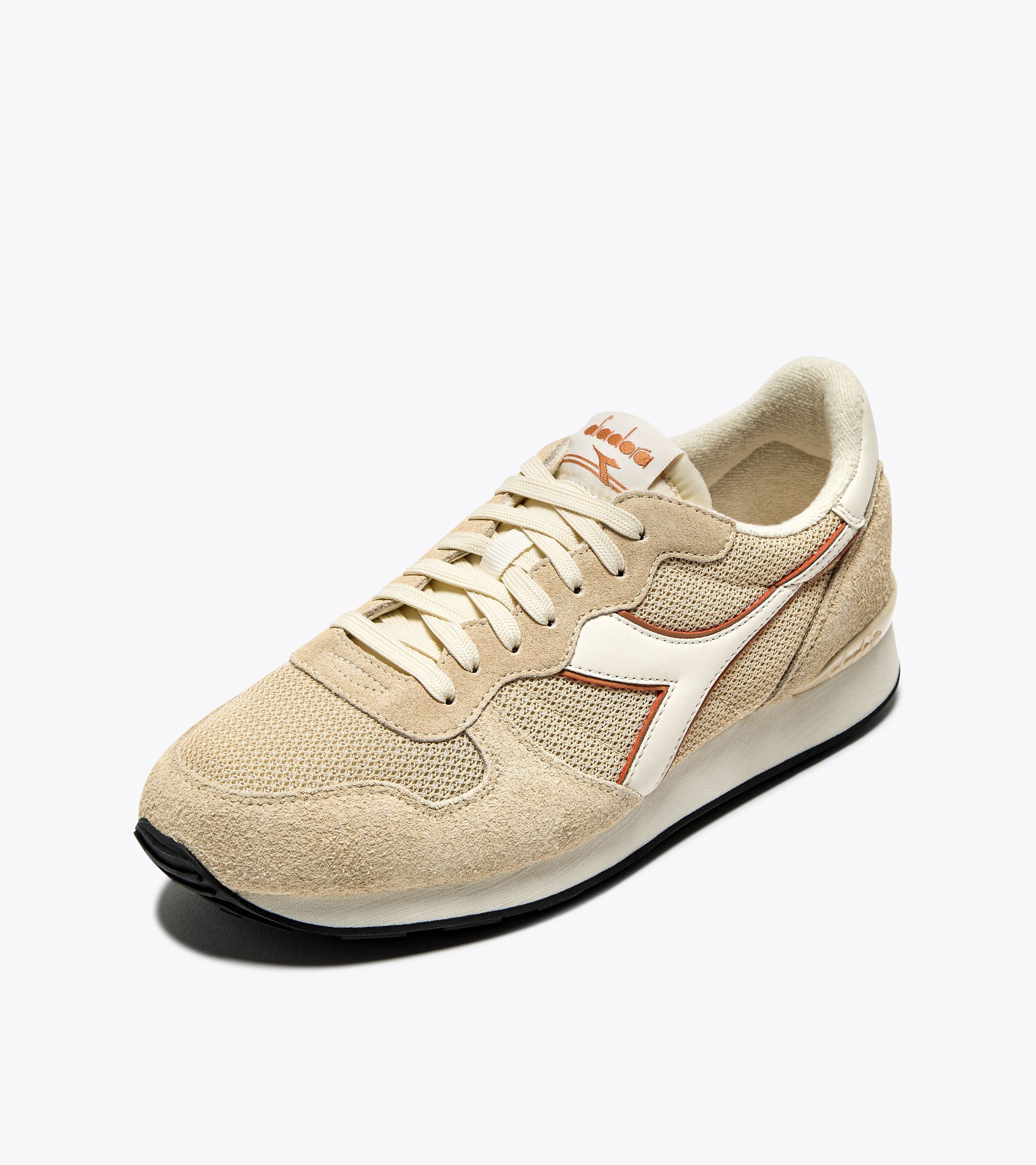 Lookbook 디아도라 카마로 헤어리 501.182020_25020