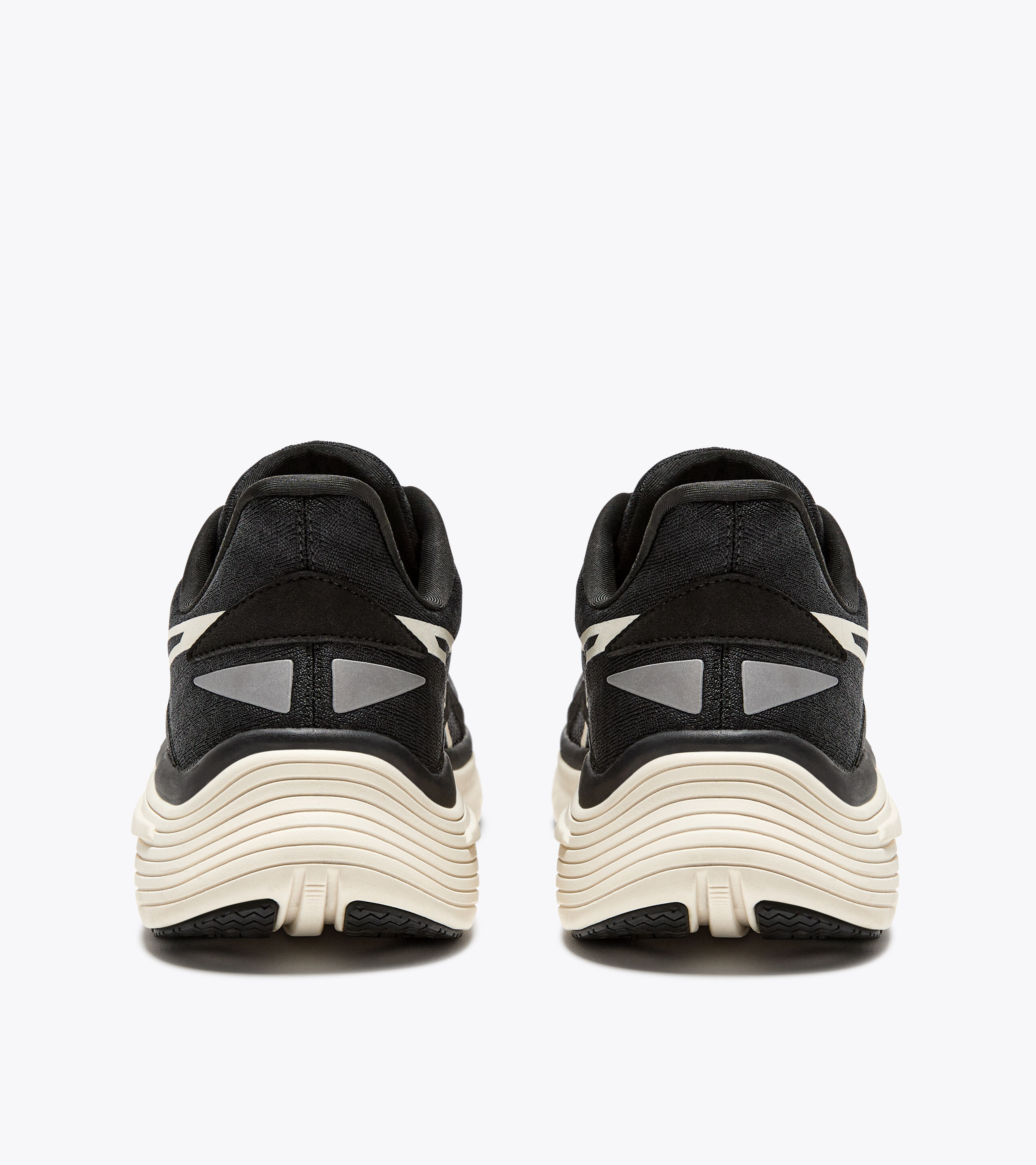 Order 디아도라 EQUIPE NUCLEO 101.179094_C2609