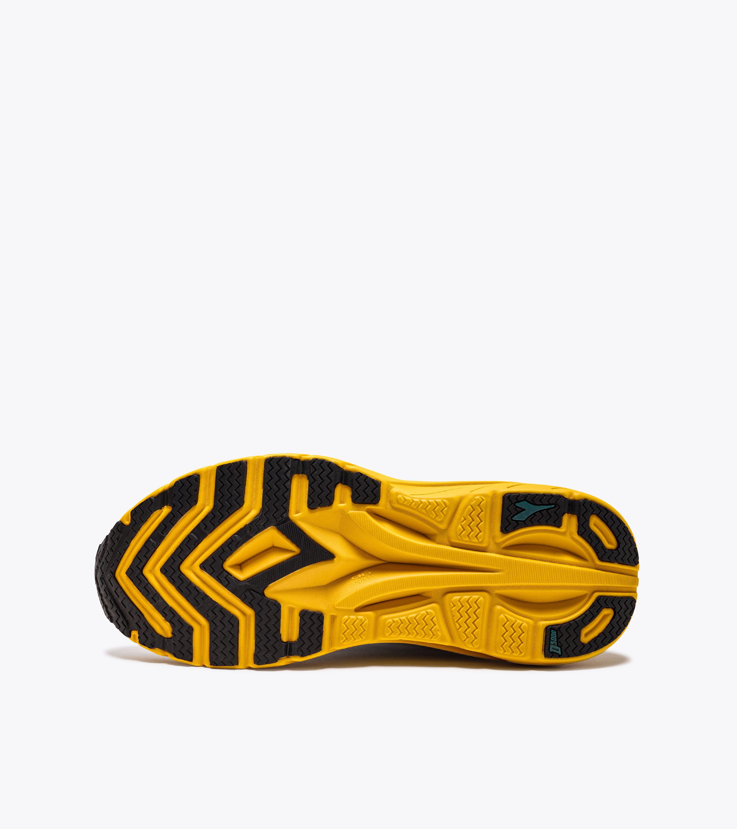 Details for 디아도라 EQUIPE NUCLEO 101.179094_D0863