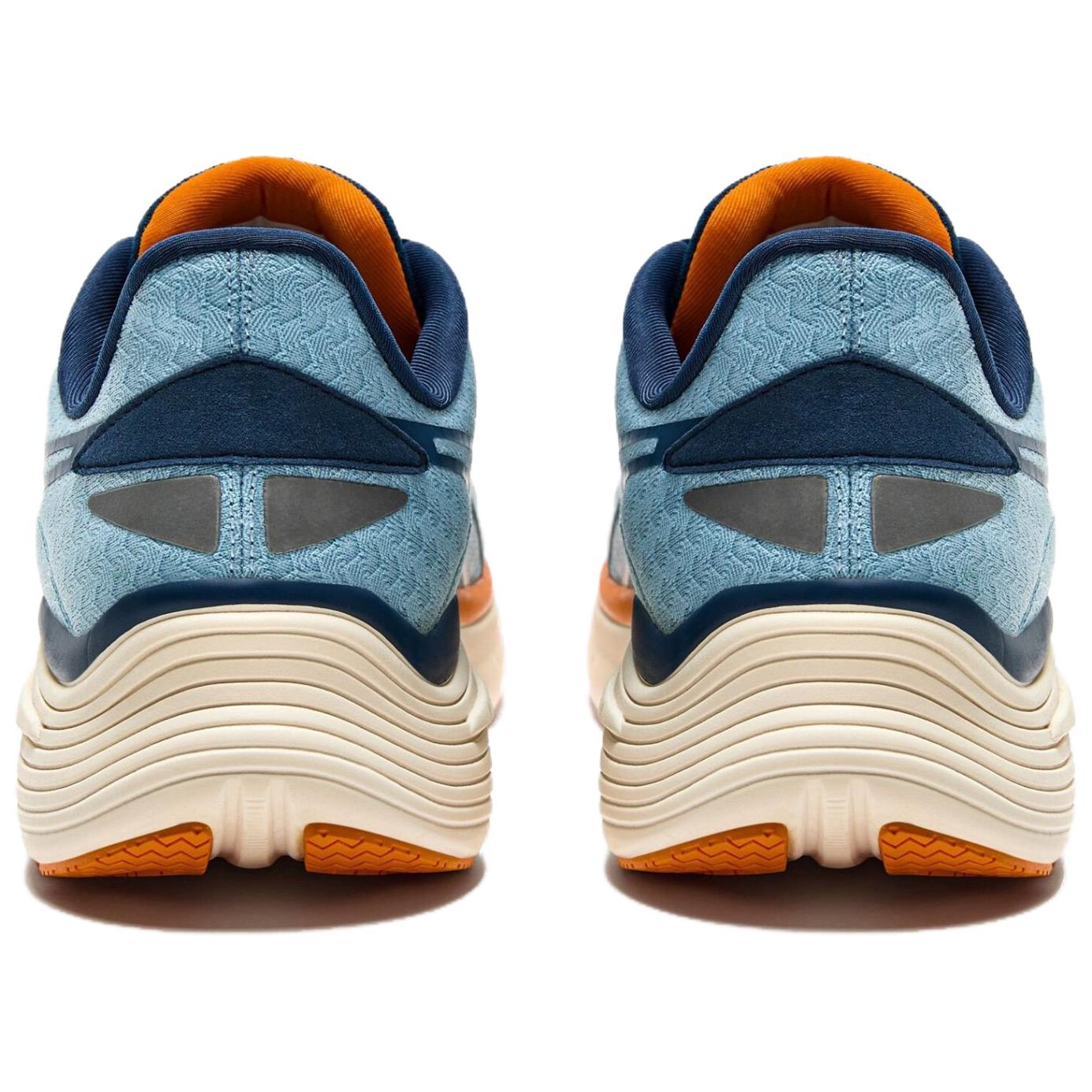 Shop 디아도라 에퀴페 누클레오 '드림 블루 화이트' 101-179094-D0486