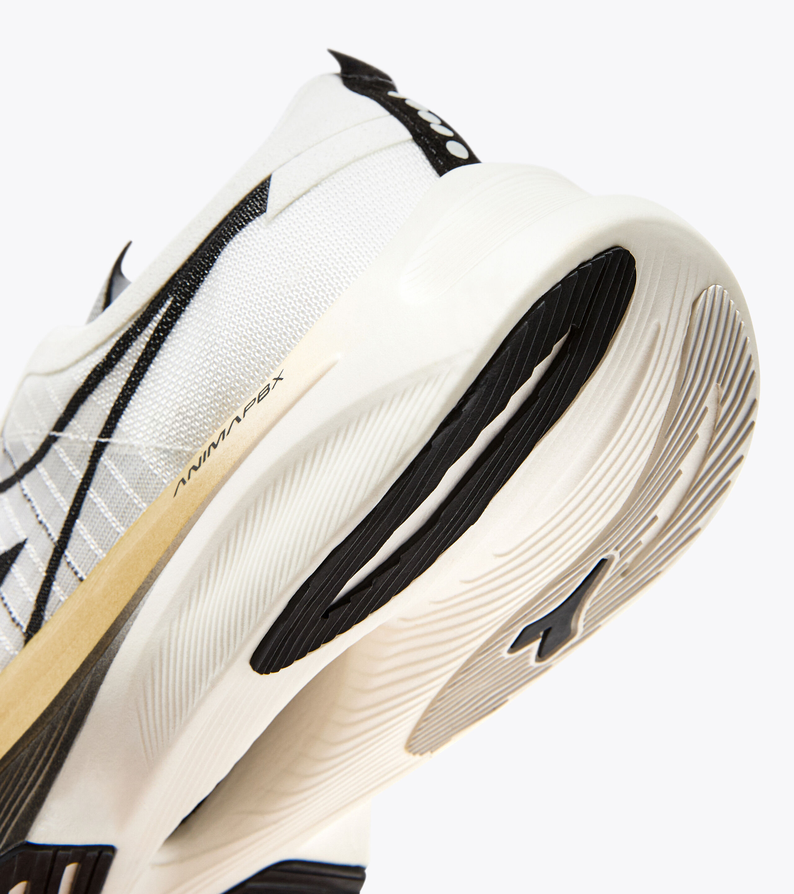 Purchase Diadora GARA 碳纖維系列 101.180235_C2296