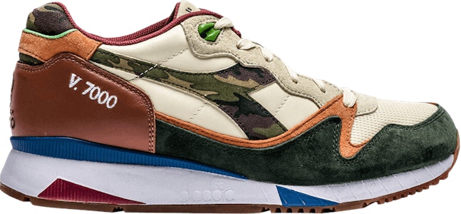 Diadora L'Original x Bisso x V7000 Buatan Itali 'Kuat Bersama' 501-178903-01-20033 Buy Diadora L'Original x Bisso x V7000 Buatan Itali 'Kuat Bersama' 501-178903-01-20033