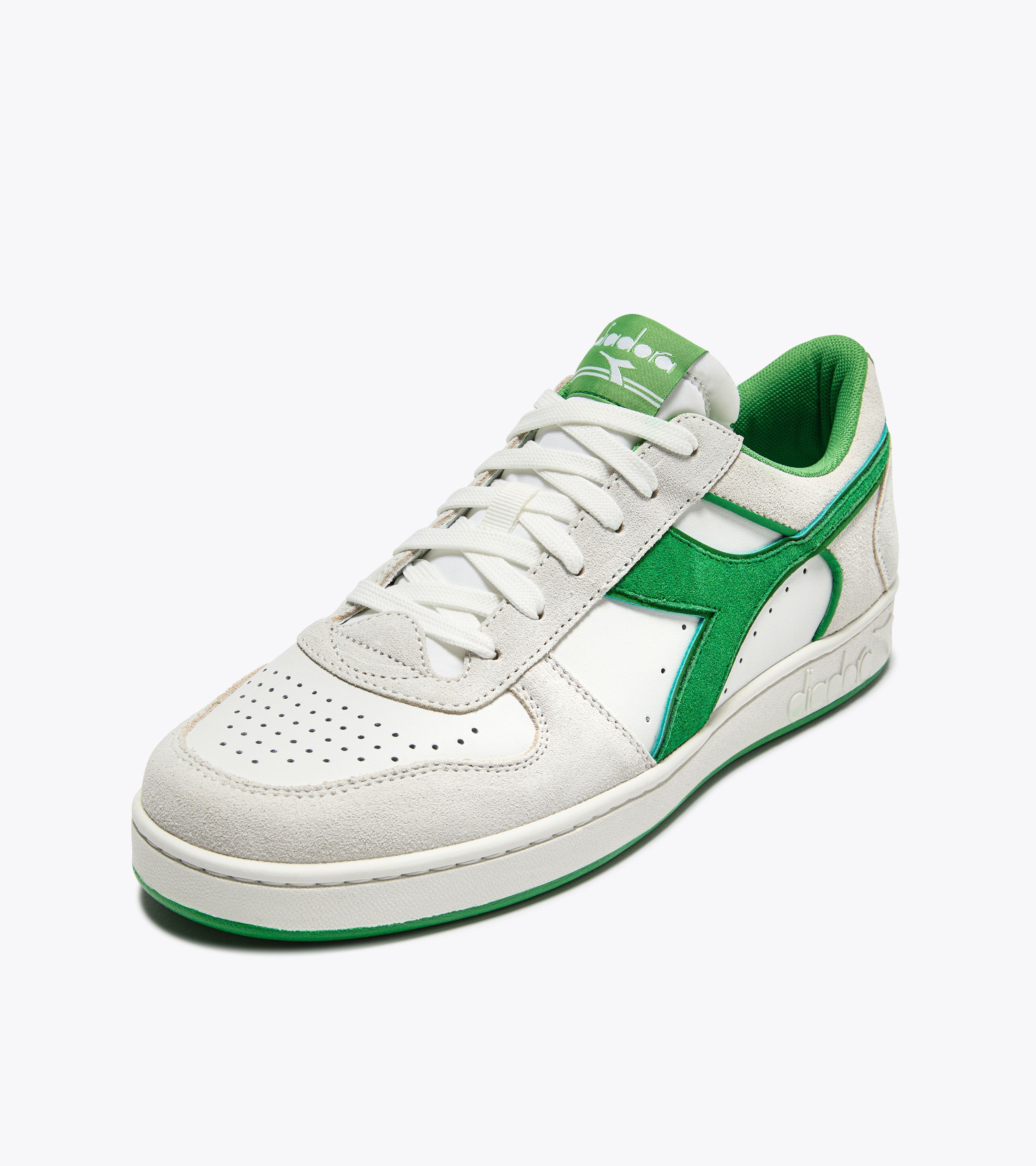 Lookbook 迪亚多纳 MAGIC BASKET 低帮绒面革皮革运动鞋 501.178565_D1282