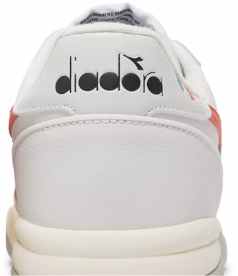 Diadora Maverick H.O.C. 'White Red' 501-177059-C5322 Sizing Diadora Maverick H.O.C. 'White Red' 501-177059-C5322