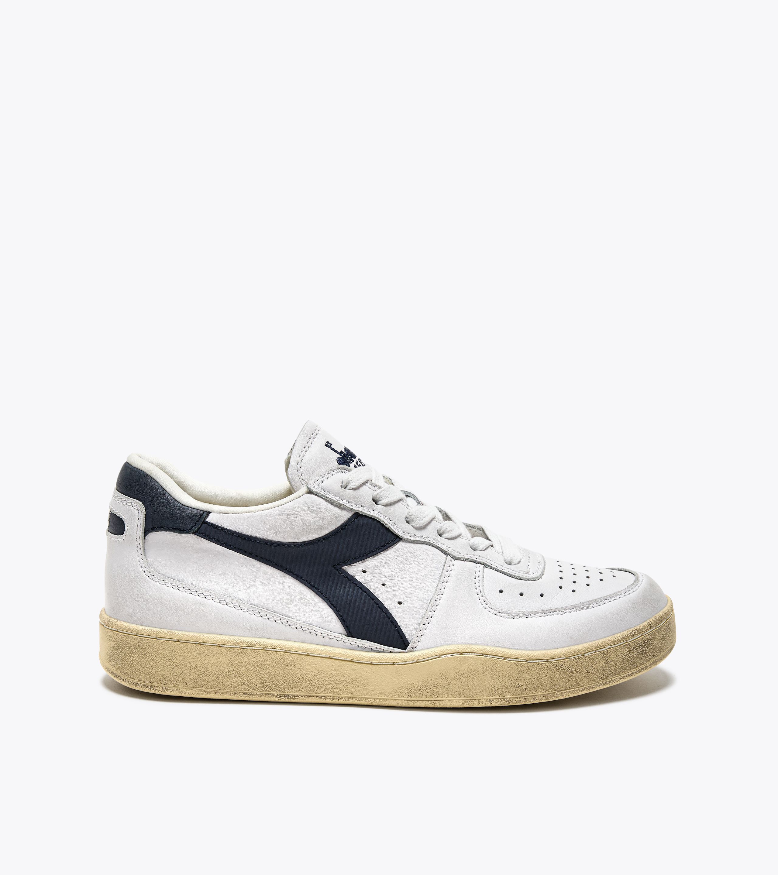 Diadora MI BASKET LOW USED 201.181233_C4656