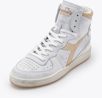 Diadora MI BASKET TERPAKAI 201.158569_C1354 Order Diadora MI BASKET TERPAKAI 201.158569_C1354