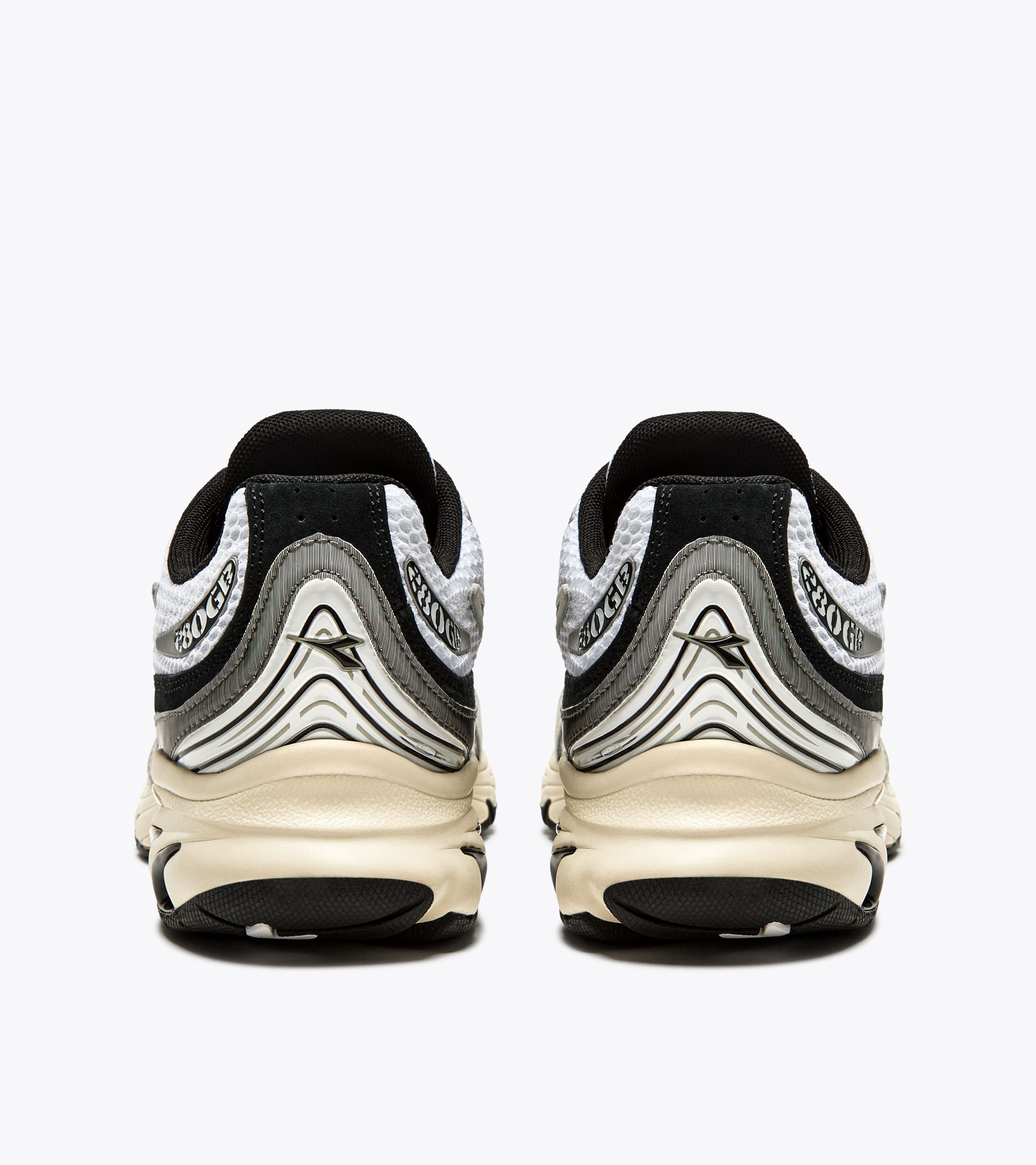 Lookbook 디아도라 MYTHOS PROPULSION 280 마스코트 501.180417_C0013