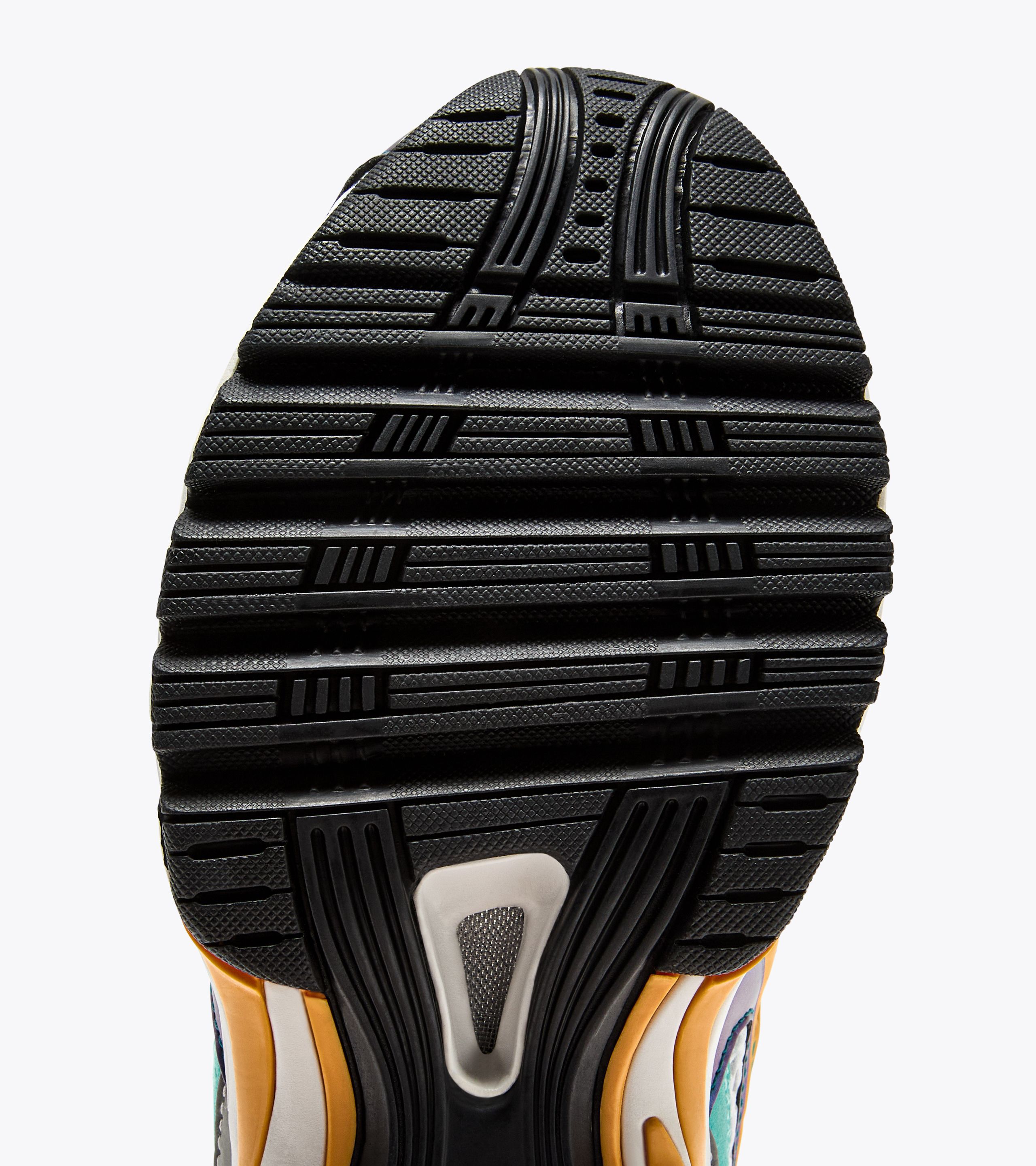 Shop Diadora MYTHOS PROPULSION 280 SCARAB 跑鞋 501.181986_70055