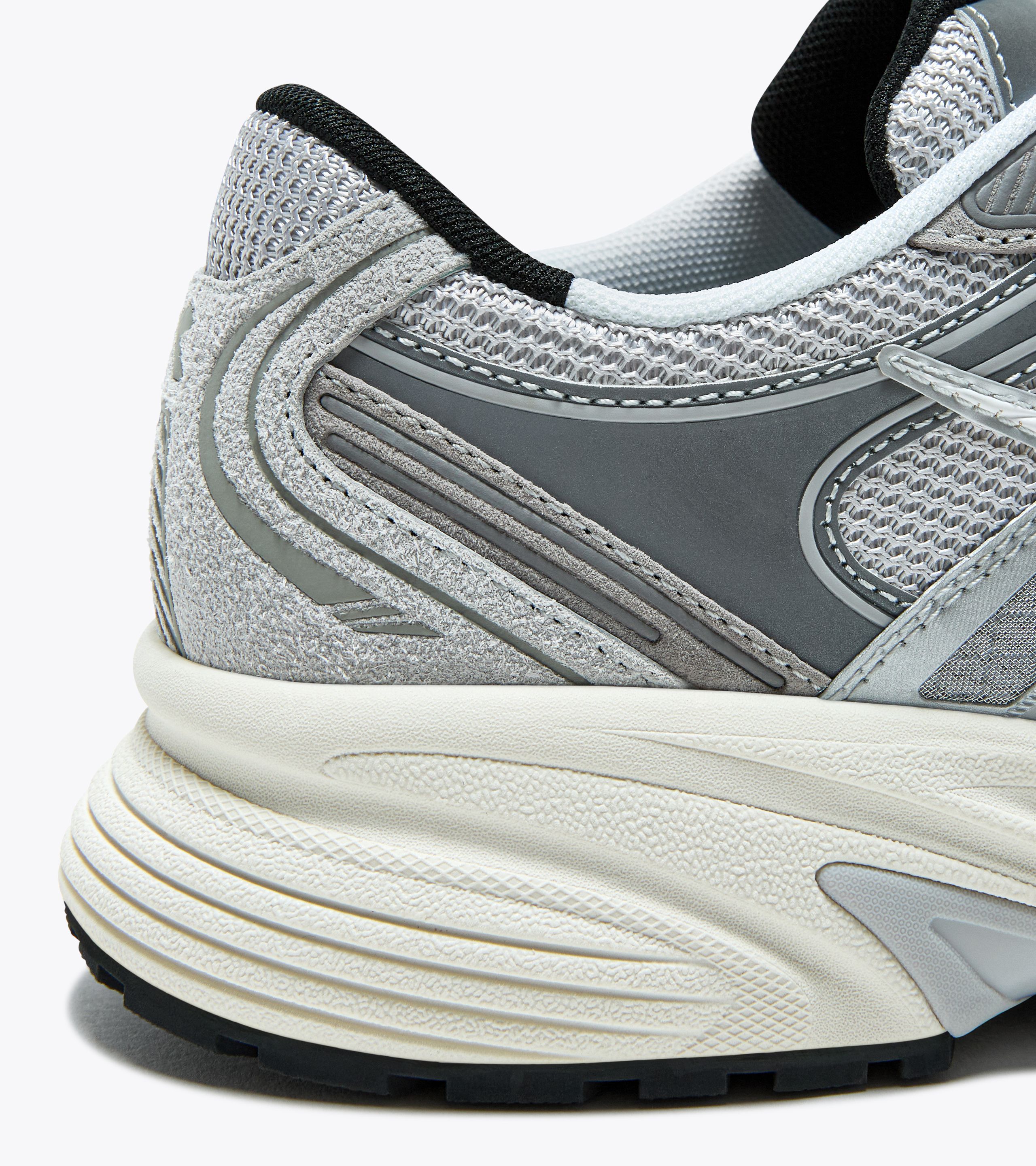 Sizing Diadora MYTHOS 星辰系列 501.181239_75042