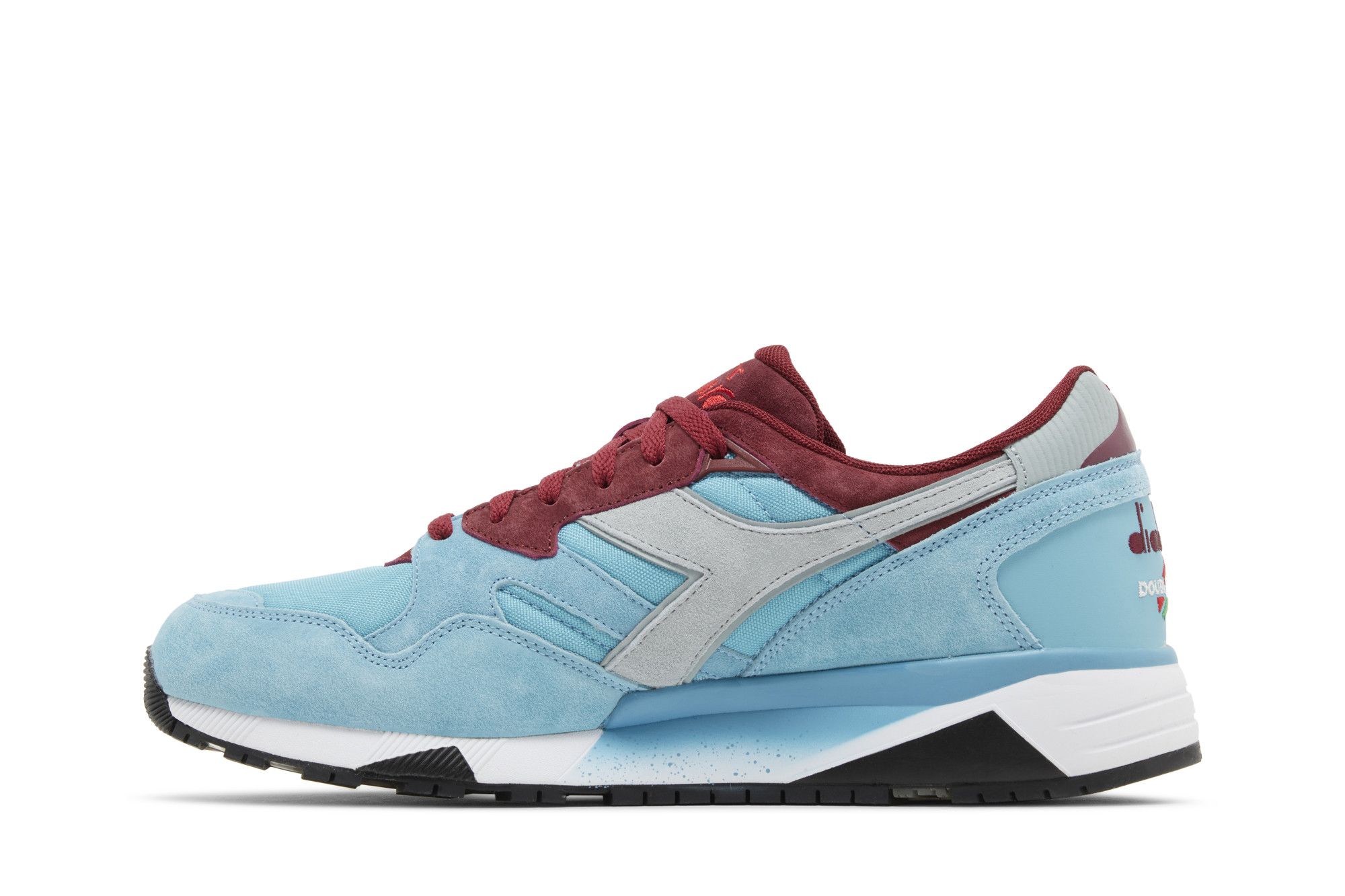 Lookbook Diadora N9002 Overland ''Bleu Ciel Aqua Mer'' 501-177735-65137