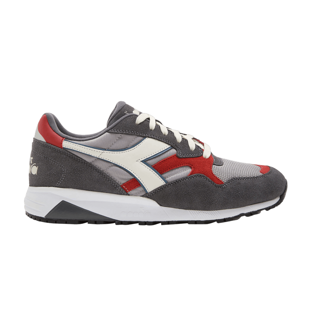 Buy Diadora N902 'Gull Ebony' Zapatillas retro estilo urbano. 501-178559-D0085