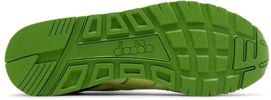 Shop Diadora N902 '夏日冰淇淋 - 白玉' 101-179438-D0173