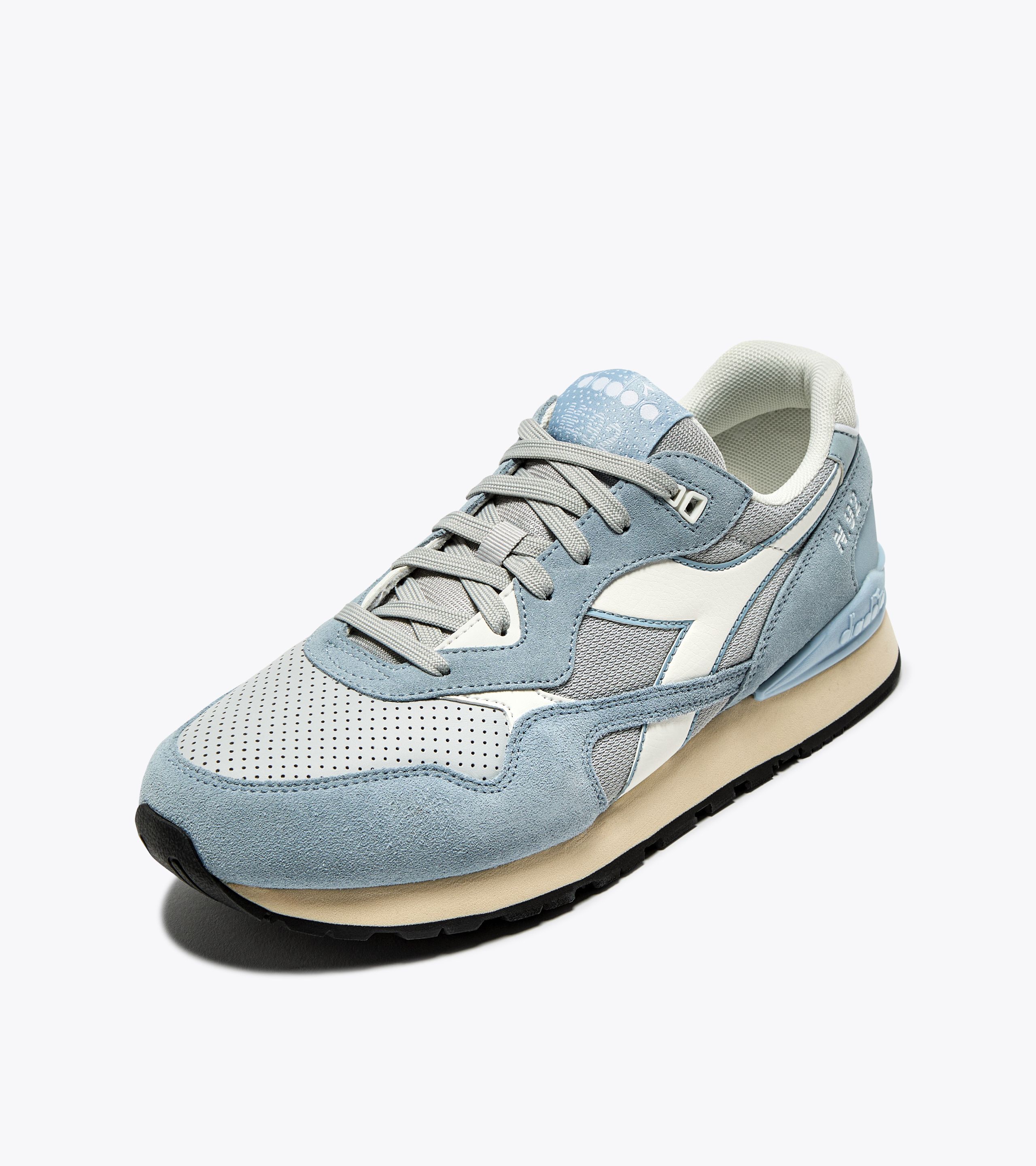 Lookbook Diadora N.92 ADVANCE Sepatu Sneakers 501.181441_D1228