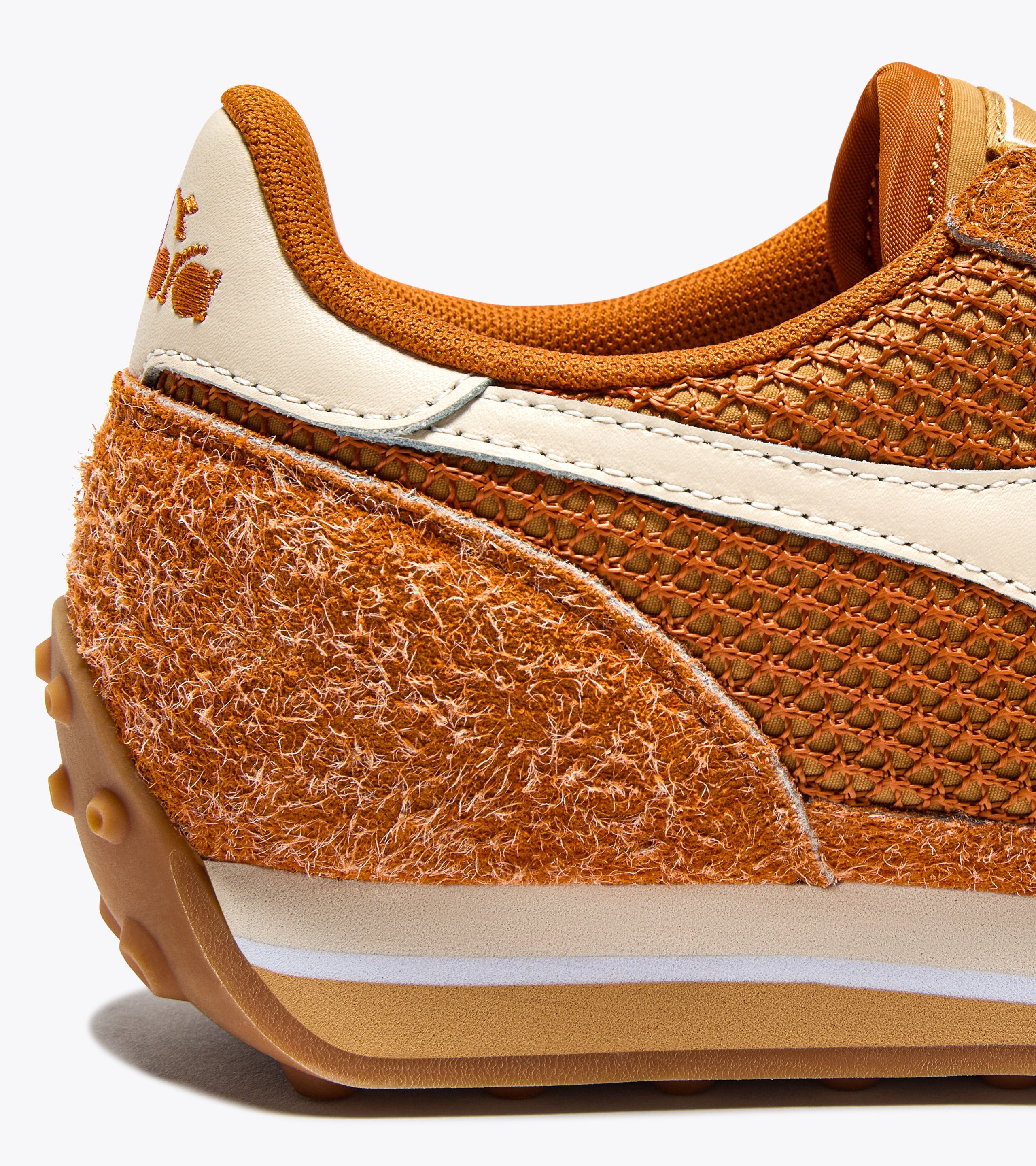 Purchase 迪亚多纳 RALLY 501.181563_30201