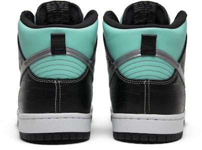 Diamond Supply Co. x Nike SB Dunk High Premium 'Tiffany' en Español. 653599-400 Details for Diamond Supply Co. x Nike SB Dunk High Premium 'Tiffany' en Español. 653599-400