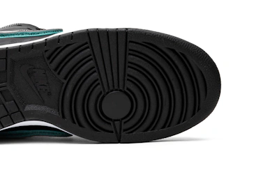 Diamond Supply Co. x Nike SB Dunk Low Pro 'Black Diamond' BV1310-001