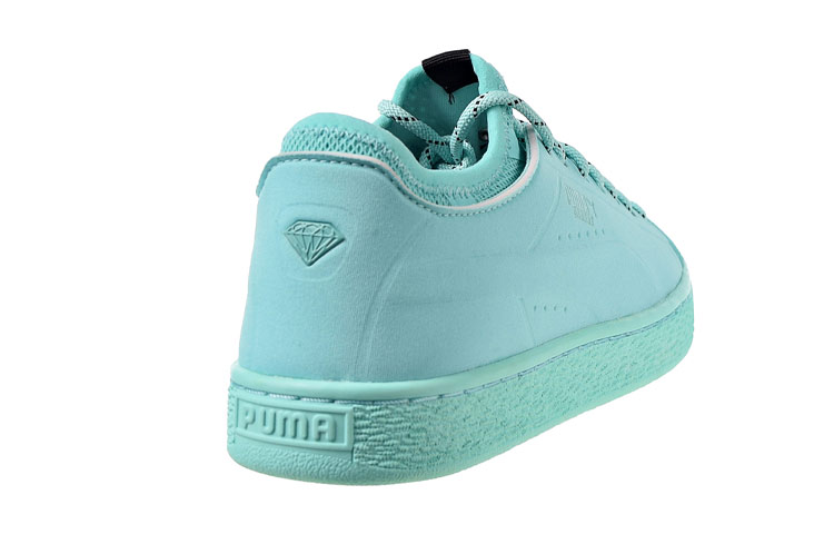 Shop 다이아몬드 서플라이 x 푸마 바스켓 삭 로 '다이아몬드 블루' 366431-01