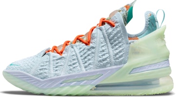 Diana Taurasi x Nike LeBron 18 EP 'G.O.A.T.' CQ9284-401 Diana Taurasi x Nike LeBron 18 EP 'G.O.A.T.' CQ9284-401