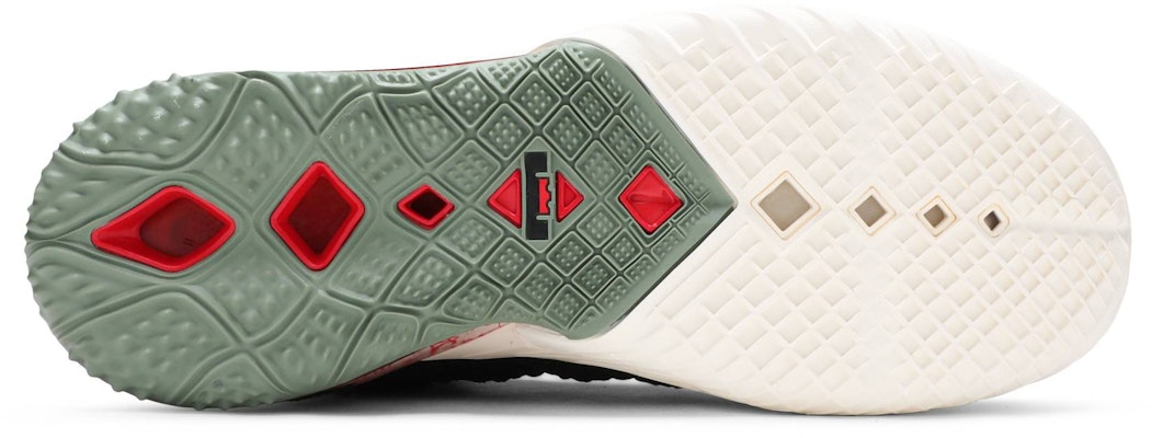 다이애나 타우라시 x 나이키 르브론 18 EP '농구 여제' CQ9284-008 Shop 다이애나 타우라시 x 나이키 르브론 18 EP '농구 여제' CQ9284-008