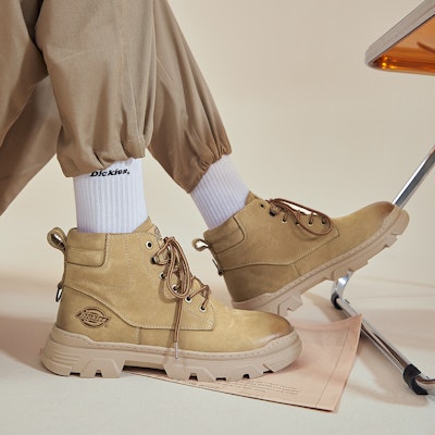 Dickies 簡約百搭便利耐磨工作靴 卡其色 Sizing Dickies 簡約百搭便利耐磨工作靴 卡其色